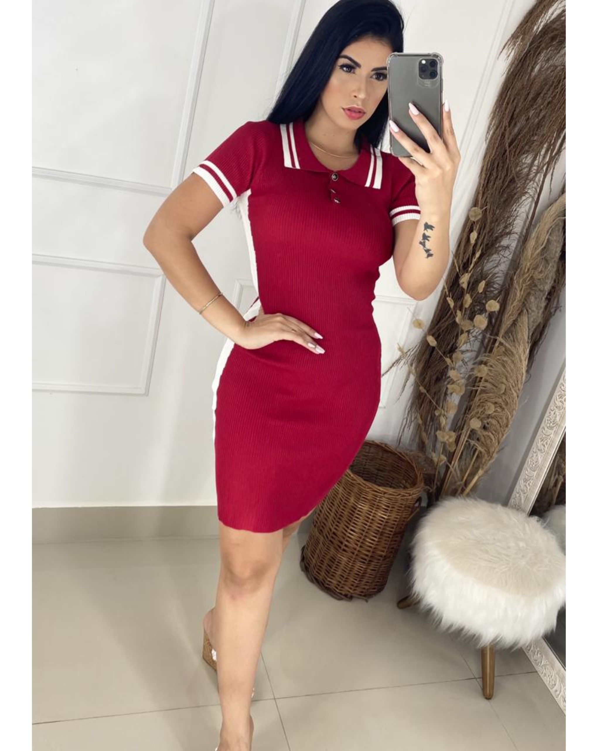 Vestido Canelado Manguinha Gola Polo Marsala - Atacado na 44 Goiânia.