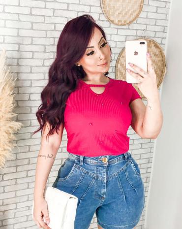 blusa-feminina-manga-curta-canelada-com-perolas-atacado-rua-44-goiania 