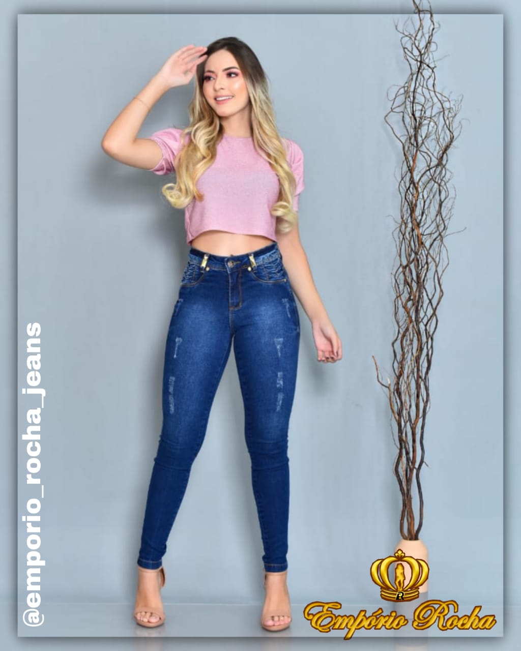 Calça Jeans Feminina Skinny Cós Alto com Destroyed - Atacado Goiânia.