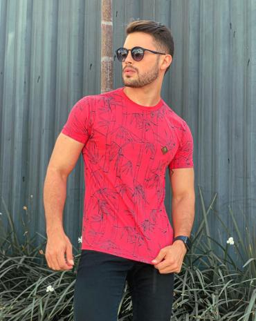 camiseta-masculina-basica-vermelha-estampada-atacado-rua-44-goiania 