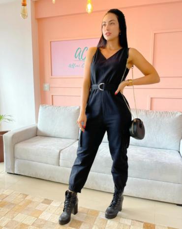 macacao-feminino-cargo-preto-com-cinto-rua-44-goiania 