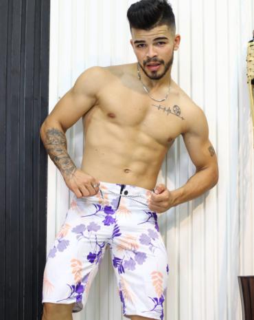 bermuda-masculina-estampada-floral-atacado-rua-44-goiania 