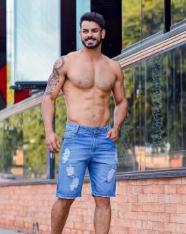 Bermuda Masculina Jeans com Destroyed