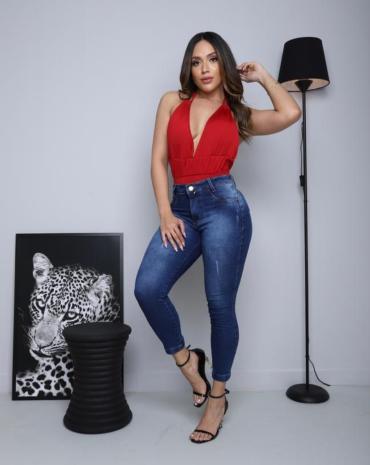 body-feminino-decotado-com-bojo-atacado-rua-44-goiania 