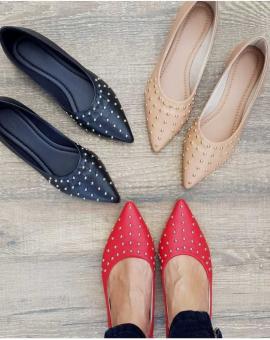 Sapatilha Feminina com Spikes