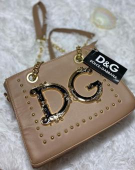 Bolsa Feminina Baú Média Dolcce Gabbana