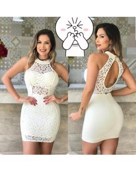 Vestido Tubinho Curto com Renda Gola Alta com Bojo