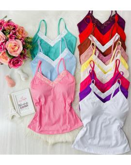 Regata Canelada com Bojo Detalhe em Renda