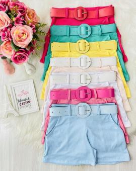 Short Feminino Canelado Curto com Cinto