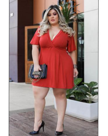 vestido-curto-plus-size-de-manguinha-com-decote-atacado-rua-44-goiania 