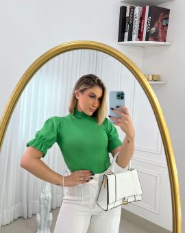 Blusa Canelada Gola Alta Lastex com Manguinha