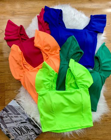 cropped-canelado-com-bojo-manguinha-de-babado-atacado-rua-44-goiania 