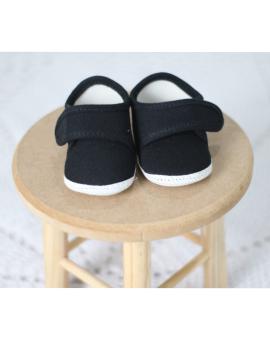 Sapatinho de Bebê Masculino Recém Nascido
