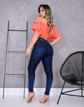 Calça Jeans Feminina Detalhe na Barra Desfiada Atacado na Rua 44 em Goiânia