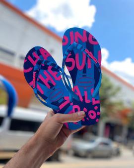 Chinelo Havaianas Feminino Correia Grossa Estampada