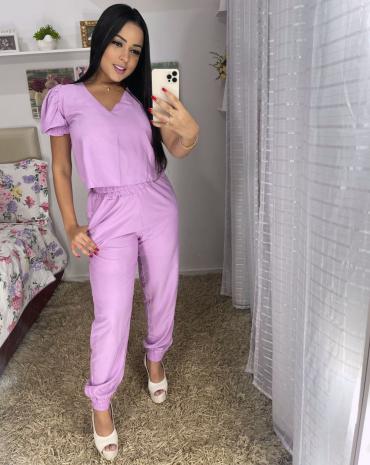 conjunto-calca-jogger-feminino-e-blusa-manga-bufante-atacado-rua-44-goiania 