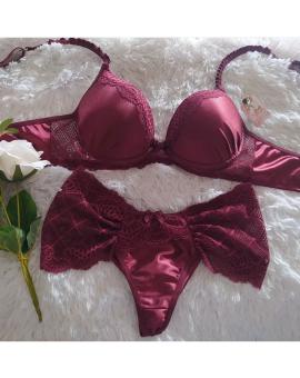 Conjunto Lingerie de Renda com Bojo