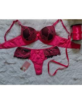 Lingerie Renda com Bojo Alça Regulável