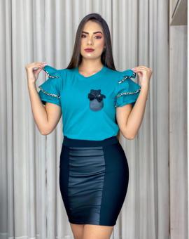 T-Shirts Femininas Estilosas com Babado