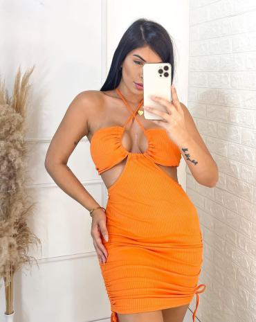 vestido-canelado-drapeado-com-recorte-decotado-atacado-rua-44-goiania 