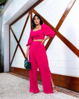 Conjunto Calça Pantalona com Cropped de Manguinha