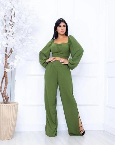 conjunto-calca-pantalona-com-fenda-e-cropped-manga-longa-atacado-rua-44-goiania 