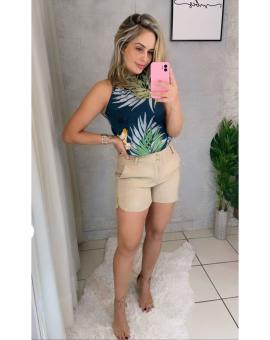 Blusa Feminina Gola Alta Cavada na Viscose Estampada