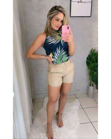 blusa-feminina-gola-alta-cavada-na-viscose-estampada-atacado-rua-44-goiania 