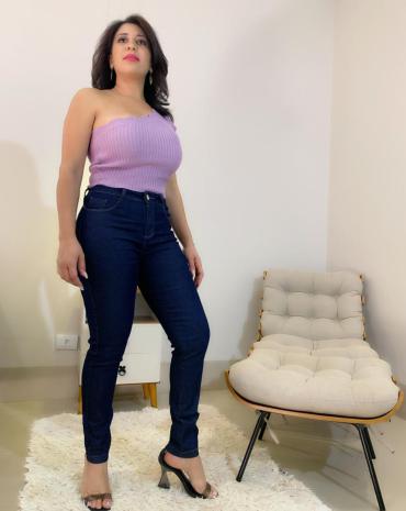 calca-jeans-feminina-basica-escura-atacado-rua-44-goiania 
