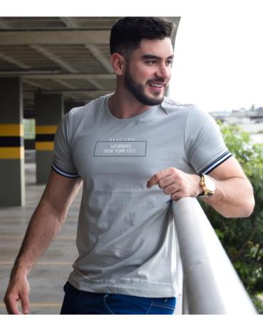 camiseta-masculina-basica-com-punho-atacado-rua-44-goiania 