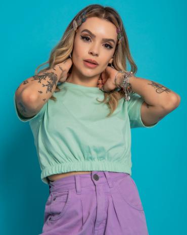 cropped-feminino-manga-curta-no-algodao-basico-atacado-rua-44-goiania 