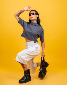 Cropped no Algodão Gola Alta Manga Curta Liso