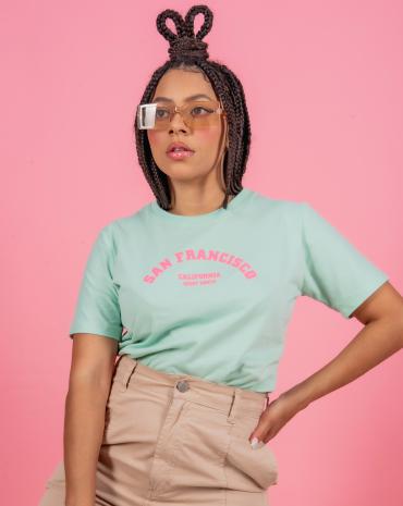 t-shirt-feminina-no-algodao-manga-curta-estampada-atacado-rua-44-goiania 