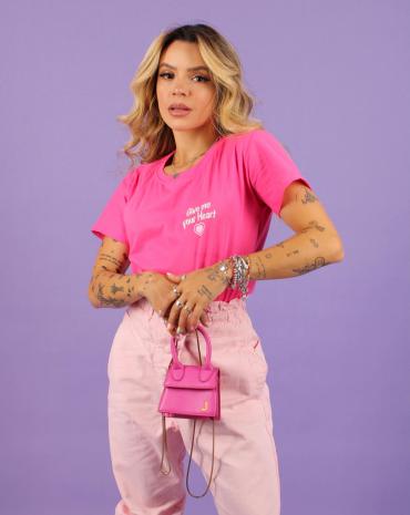 t-shirt-rosa-pink-no-algodao-manga-curta-atacado-rua-44-goiania 
