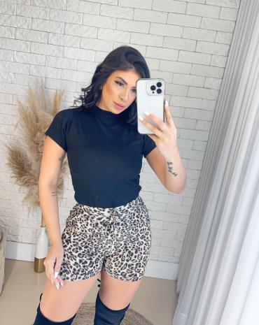 short-feminino-crepe-de-malha-estampado-animal-print-atacado-rua-44-goiania 