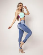 Calça Jeans Feminina Clara Cintura Alta Atacado na Rua 44 em Goiânia