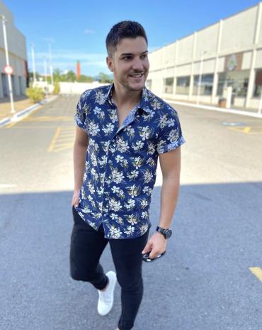 camisa-masculina-manga-curta-estampada-atacado-rua-44-goiania 