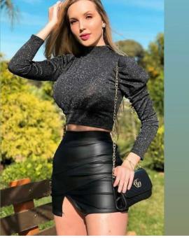 Conjunto Saia e Cropped Manga Longa Preto Brilhante