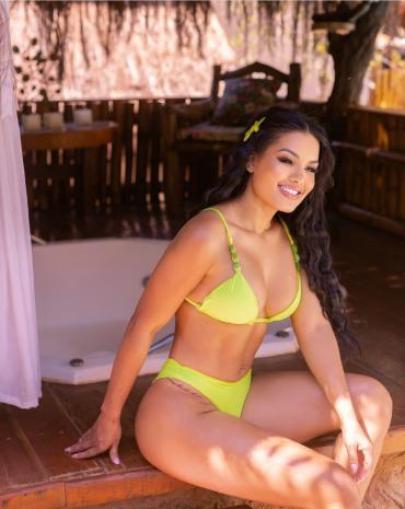 biquini-asa-delta-verde-neon-atacado-rua-44-goiania 