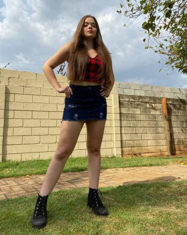 mini-saia-jeans-com-destroyed-atacado-rua-44-goiania 