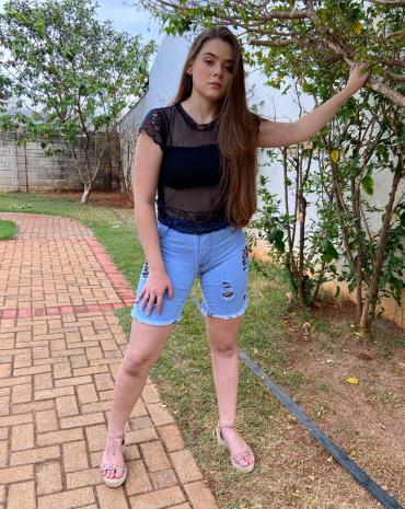 short-jeans-meia-coxa-claro-atacado-rua-44-goiania 