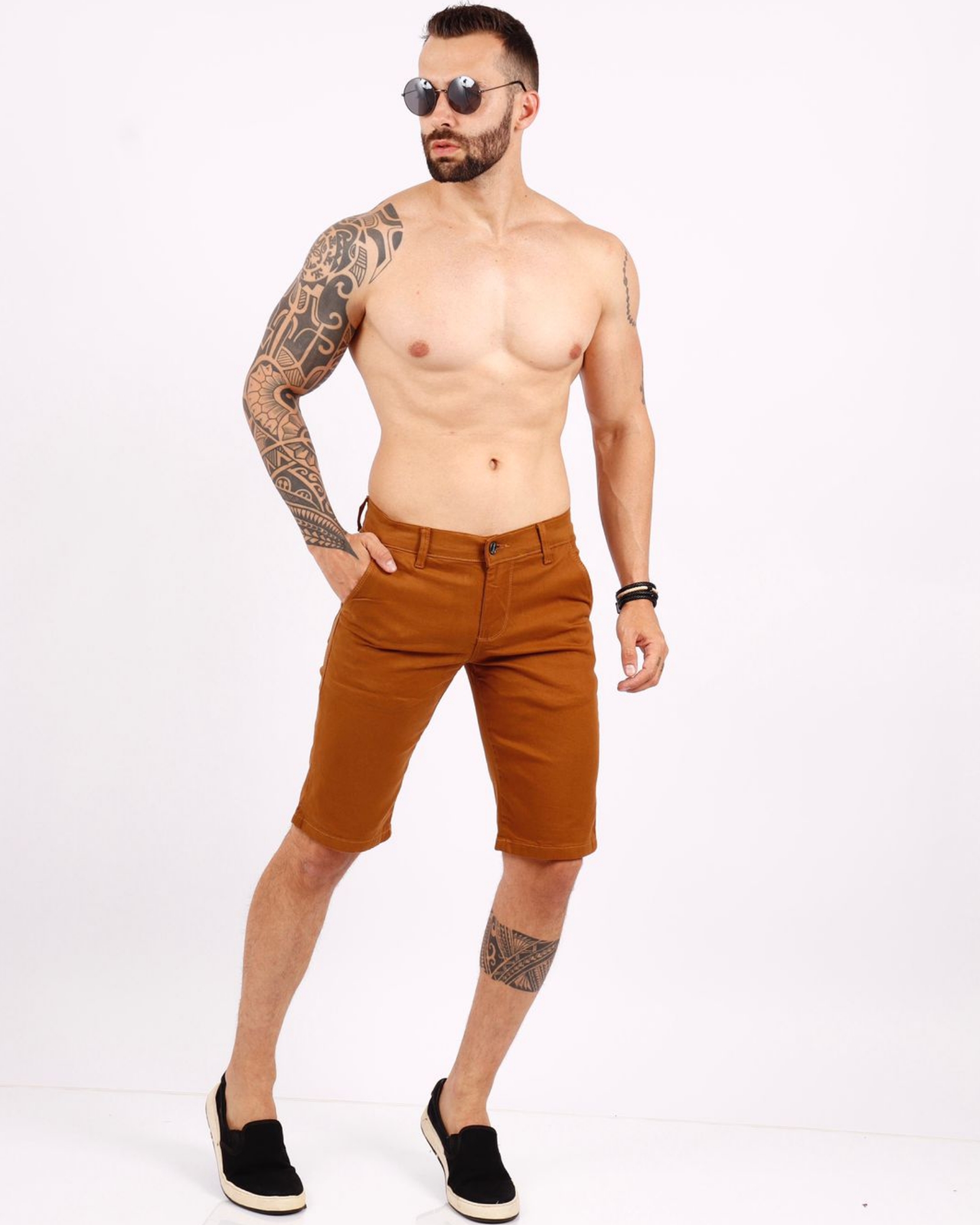 Calça Masculina Sarja Slim Marrom - Atacado 44 Goiânia.