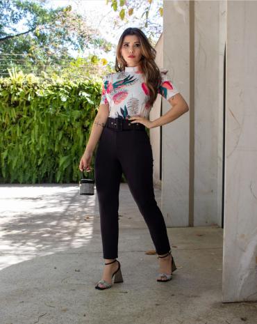 blusa-feminina-canelada-gola-alta-manga-bufante-atacado-rua-44-goiania-3 