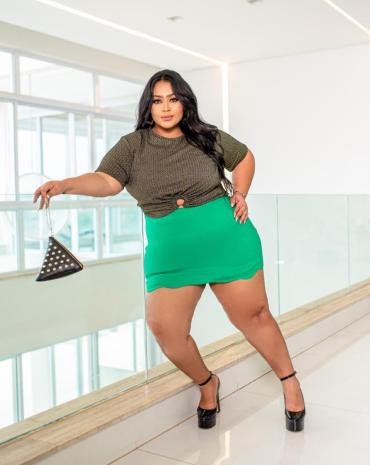 conjunto-plus-size-saia-e-cropped-de-manguinha-atacado-rua-44-goiania 