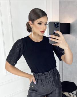 T-Shirt Feminina Estilosa Preta Manga Paetê