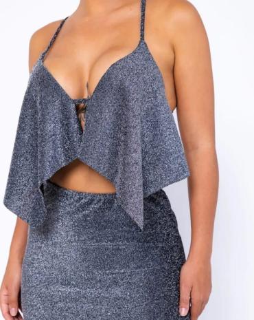 vestido-curto-decotado-lurex-prata-com-babado-na-frente-atacado-rua-44-goiania 