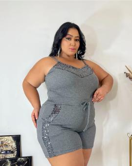 Conjunto Plus Size Feminino Short e Blusa com Brilho