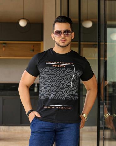 camiseta-masculina-preta-estilosa-atacado-rua-44-goiania 