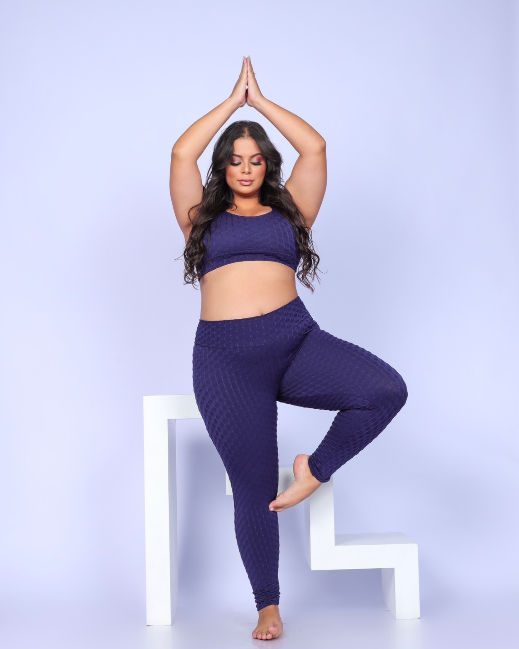 Roupa de Academia Feminina Plus Size Calça Legging e Top - Atacado.