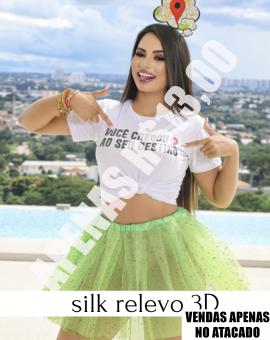 T-Shirt Feminina com Frase para o Carnaval Silk em Relevo